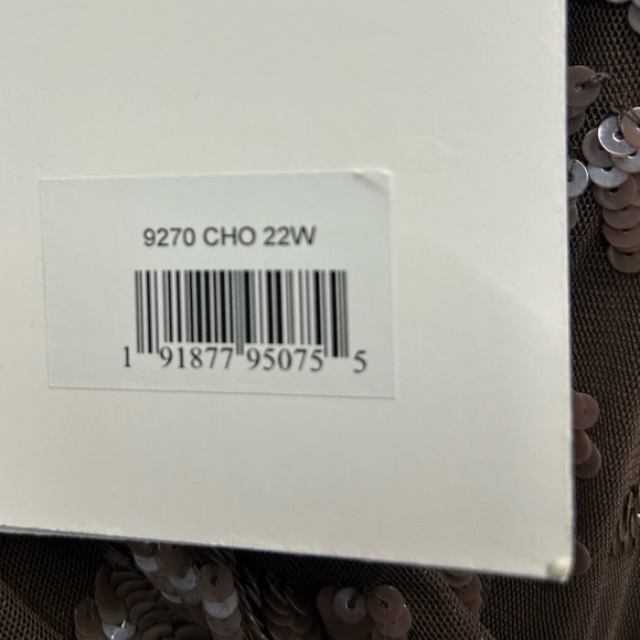 MAC DUGGAL 9270 Sequin Embellished Flutter Sleeve Faux Wrap V-Neck Tiered Gown - Picture 6 of 8